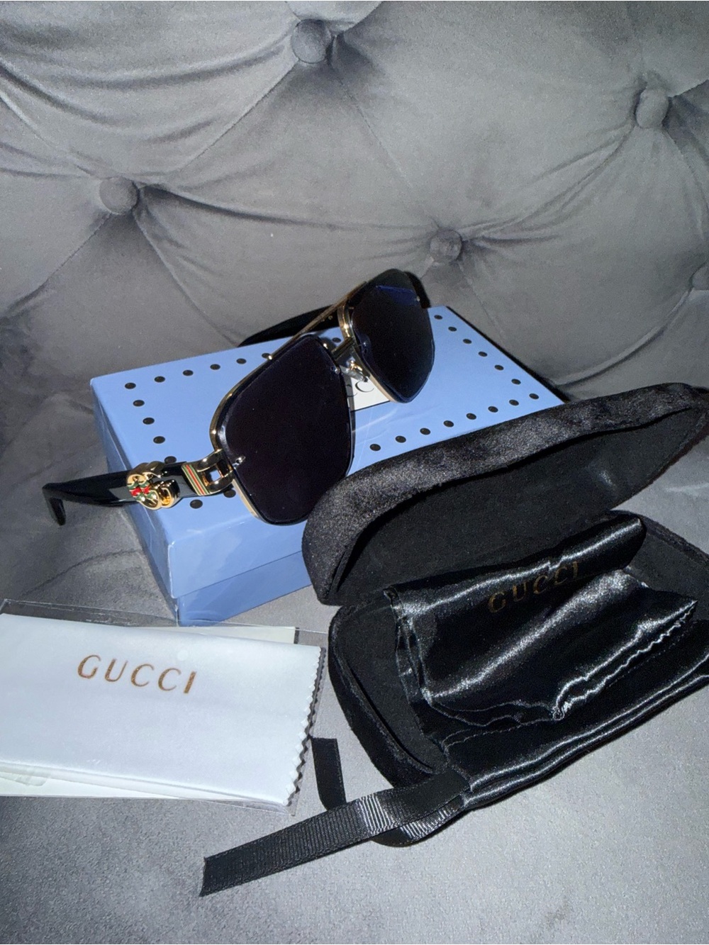 🔥NEW Gucci Black & Gold Men's Sunglasses with Signature Temple Detail🔥